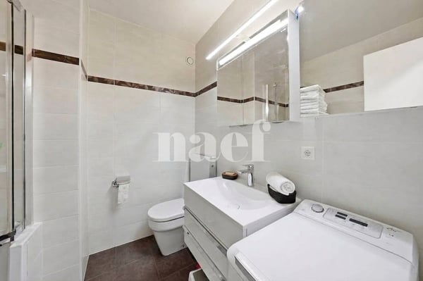 Spacieux appartement familial en étage élevé 10