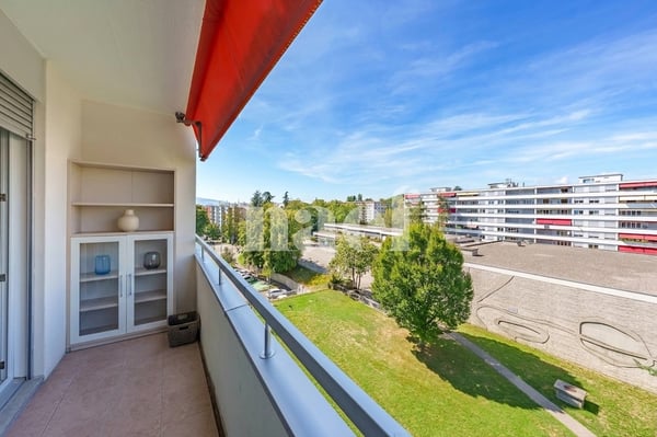 Spacieux appartement familial en étage élevé 3