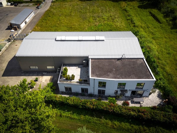 Moderne Gewerbe / Industriehalle mit angrenzendem Bürogebäude in Bad Zurzach 12