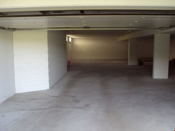 Zu vermieten Parkplatz in ESH 1