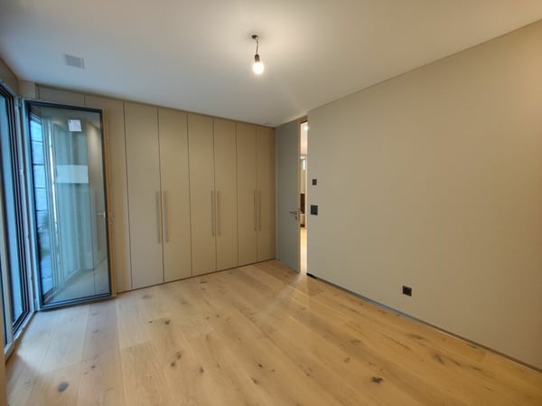 Luxusobjekt mit unverbaubarem See- und Bergpanorama 4