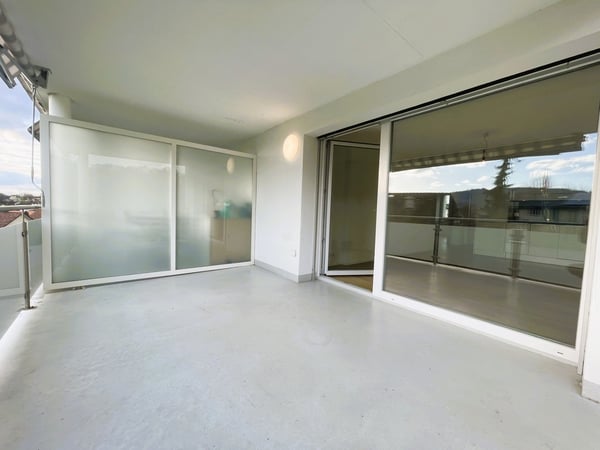PREISWERTE - MODERNE 3.5 ZI- WHG IM RUHIGEN WOHNQUARTIER 12