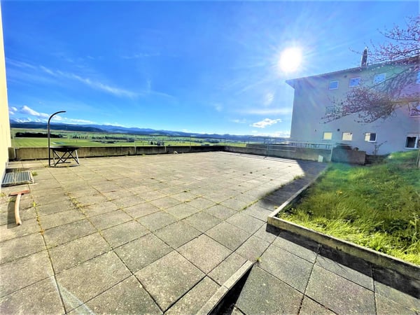 Preiswerte, grosszügige 2.5 Zimmer Wohnungen an Hanglage mit genialer Panoramasicht 20