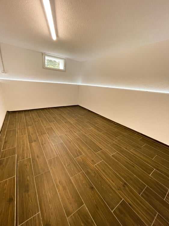 TOP Hobbyraum neben Emmencenter zu vermieten 2