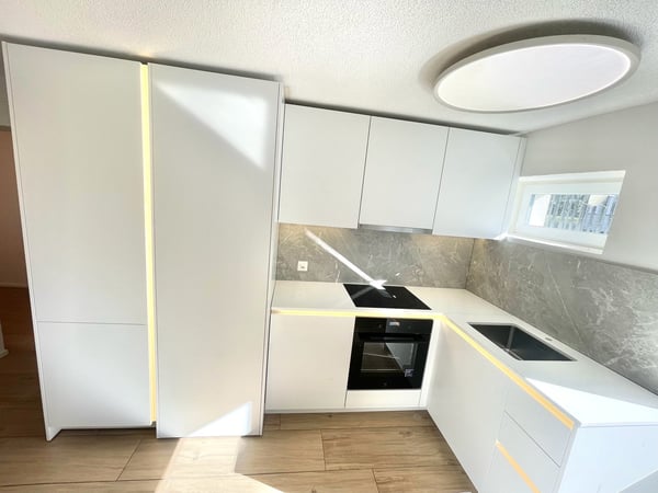 TOP MODERNE 3.5 ZIMMER WOHNUNG ZENTRAL IN EMMENBRÜCKE 2