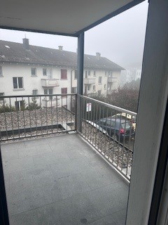 Charmante 2.5-Zimmer-Wohnung mit Balkon und Garage in Luzern 9