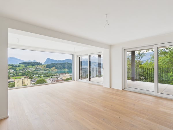 4.5-Zimmer Eigentumswohnung mit See-, Stadt- und Bergsicht! 2