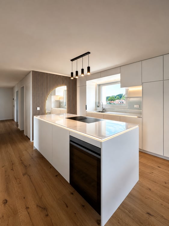 7.5-Zimmer Eigentumswohnung mit unverbaubarer See- und Bergsicht! 1