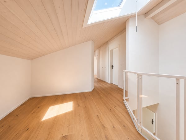 7.5-Zimmer Eigentumswohnung mit unverbaubarer See- und Bergsicht! 10