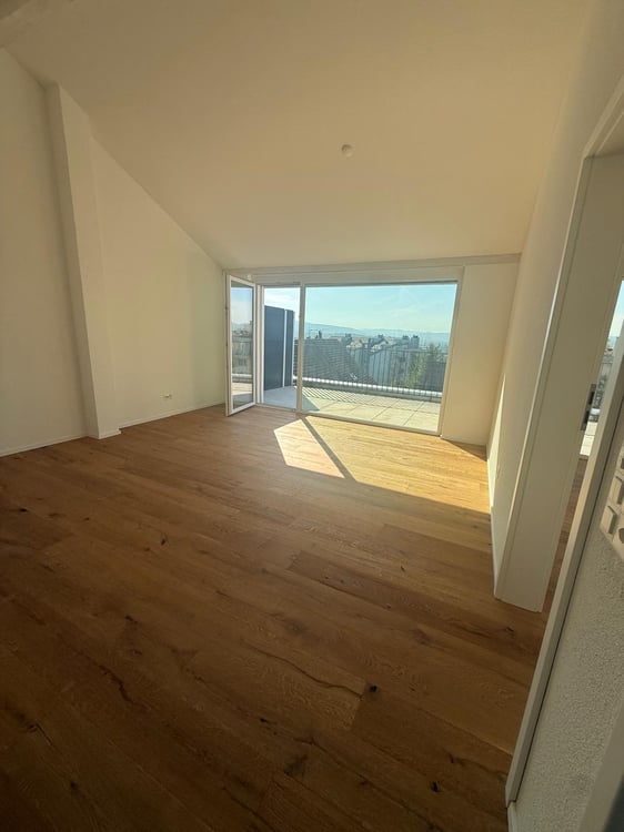 Tolle 2.5 Zimmer Attika-Wohnungen an erstklassiger Lage 1