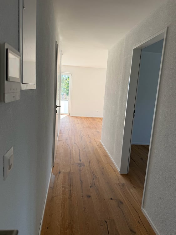 ERSTVERMIETUNG: Wunderschöne 2.5 Zimmerwohnung an toller Lage 5