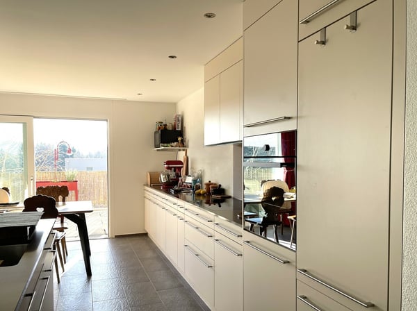 4½-Zi-Gartenwohnung - Wohnen mit Komfort und Weitsicht 4