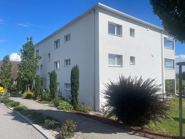 4½-Zi-Gartenwohnung - Wohnen mit Komfort und Weitsicht 2