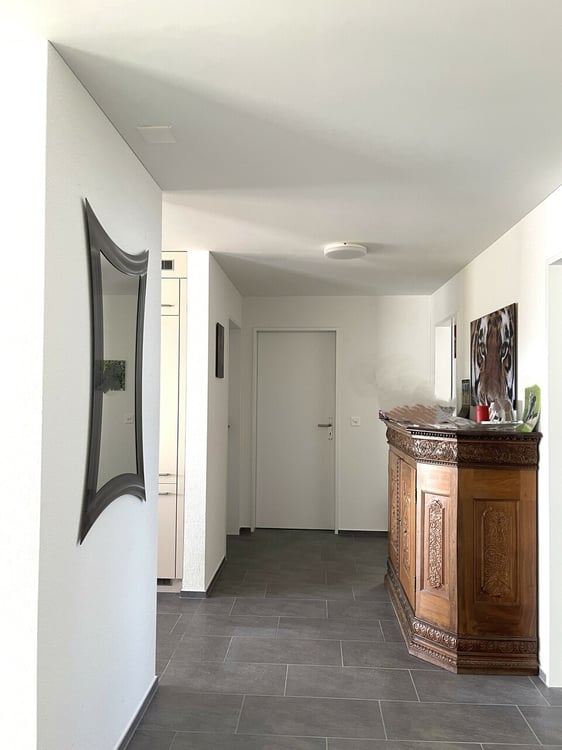 4½-Zi-Gartenwohnung - Wohnen mit Komfort und Weitsicht 11
