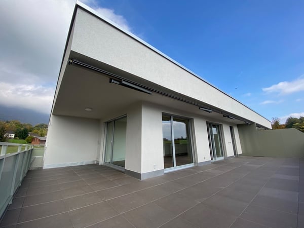 Exklusive Attikawohnung mit grosser Terrasse und Weitsicht 2