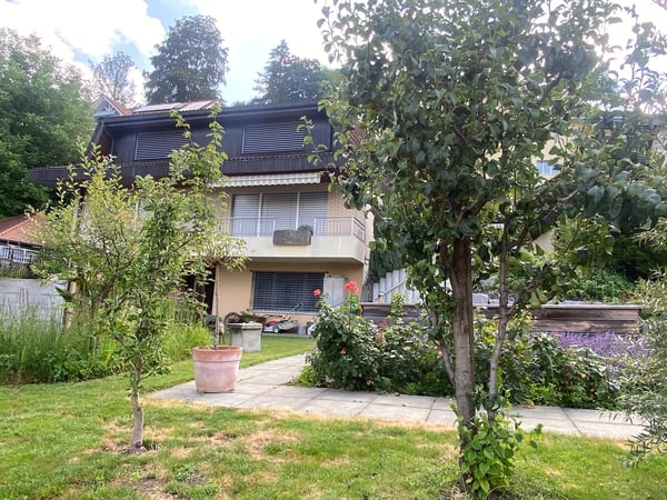 Einfamilienhaus mit zusätzlichem Hobbyraum und Gartenhaus 1