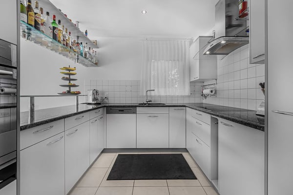 Wohnoase mit Pool ? 1.5 Zimmer Doppeleinfamilienhaus 3