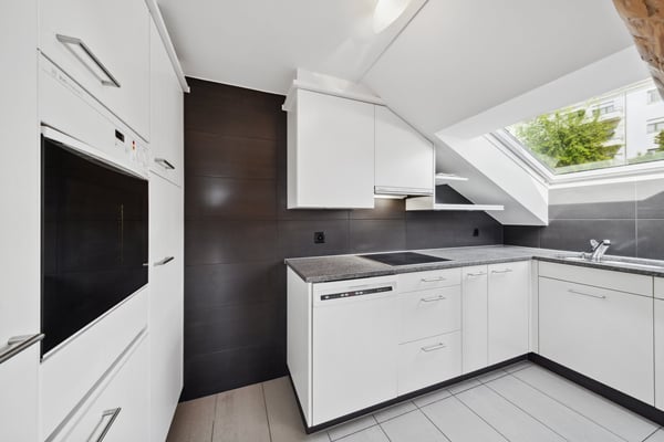 Einzigartige Dachwohnung mit Panoramasicht - charmantes Wohnen in der 4