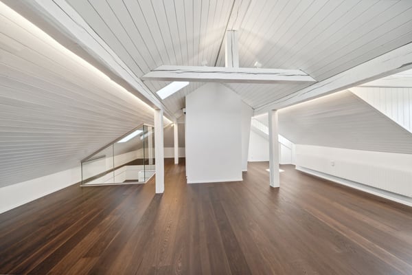Luzern: Neu ausgebaute 4.5 Zimmer Maisonettewohnung mit Pilatusblick 7