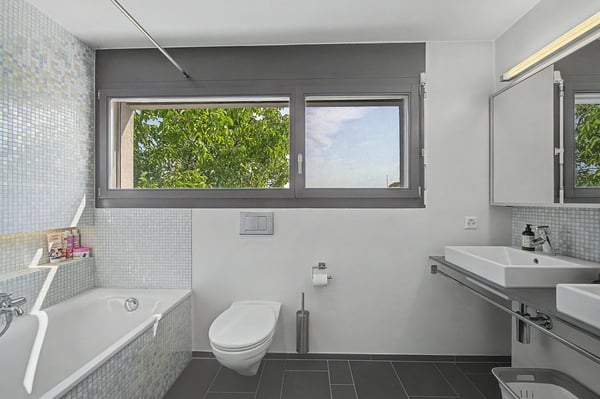 Architektur trifft Natur - grosszügiges Einfamilienhaus mit Einliegers 6