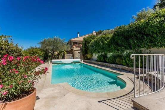 Luberon: Gästehaus in der Provence zu verkaufen 1