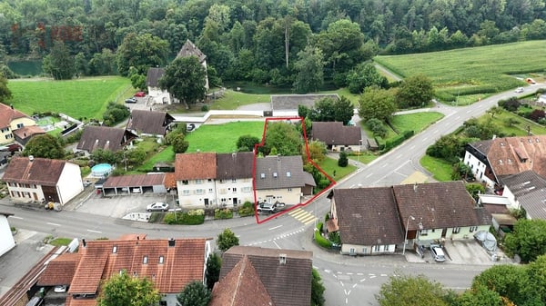 Grosszügiges EFH mit Gartenparzelle & Weitsicht - nahe der Aare 2