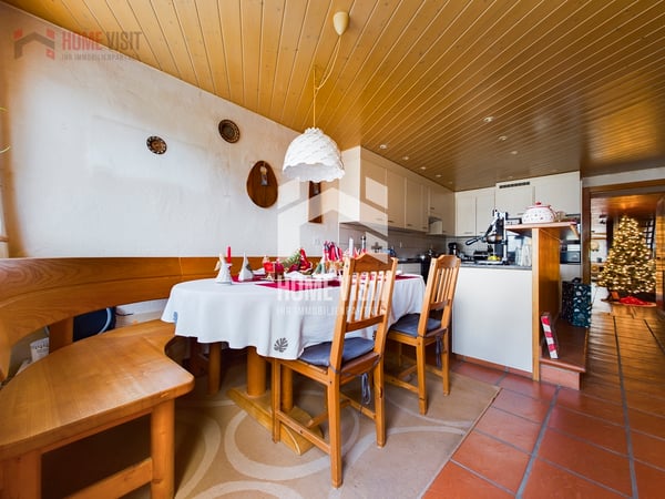 Verliebt ins Detail - Stadthaus mit Charakter & Ausbaupotenzial 9