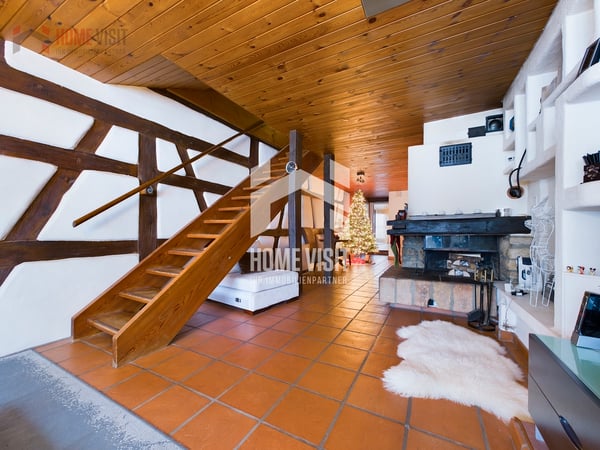 Verliebt ins Detail - Stadthaus mit Charakter & Ausbaupotenzial 7