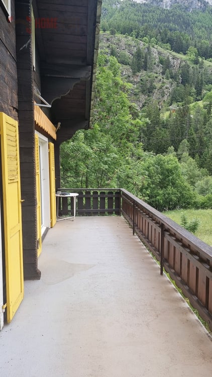 Charmantes Einfamilienhaus in malerischem Bergdorf St. Niklaus VS 8