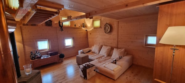 1.5 Zi. EFH - Wunderschön ausgebauter Walliser Stadel in Albinen 10