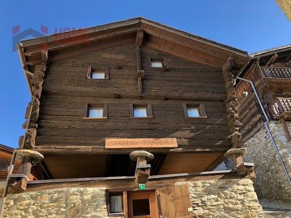 1.5 Zi. EFH - Wunderschön ausgebauter Walliser Stadel in Albinen 1