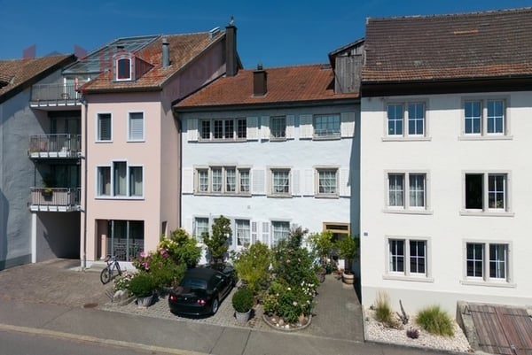 Charakterhaus mit 340 m² - Wohnen, Arbeiten, Leben 10