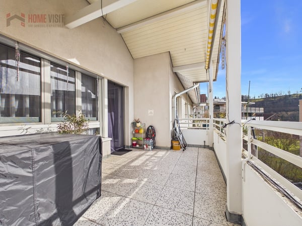 4.5-Zimmer-Wohnung mit Balkon und Hobbyraum in ruhiger Lage 12