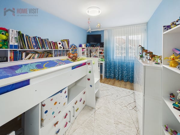 4.5-Zimmer-Wohnung mit Balkon und Hobbyraum in ruhiger Lage 8