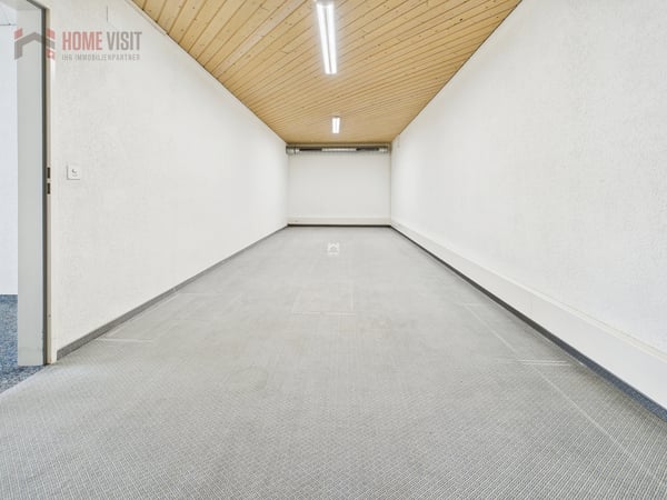 Attraktive Bürofläche mit 7 PP & hohem Entwicklungspotenzial 9
