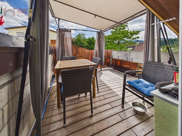 Charmante 3.5-Zi.-Dachwohnung mit Terrasse & wunderschöner Weitsicht 6