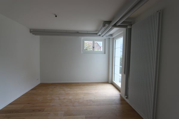 Einfamilienhaus mit Umschwung - optimale Verkehrsanbindung 13