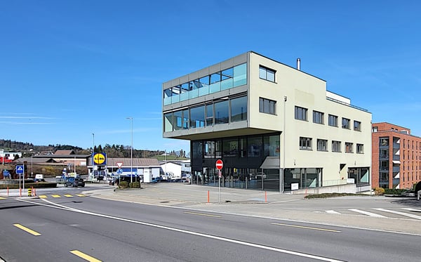 Mieterausbau nach eigenen Wünschen - Bürofläche an bester Lage! 1