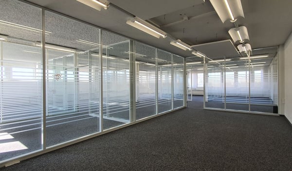 Open Space, Einzelbüros und Sitzungsraum - alles in Einem! 9