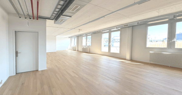 Moderne Büroräume an der Scheideggstrasse in Winterthur 1