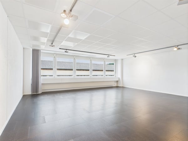 310m2 moderne Gewerbefläche im 2. OG in Murten 6