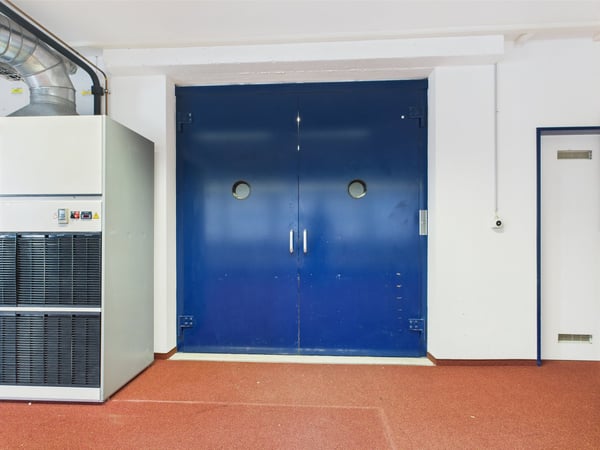 310m2 moderne Gewerbefläche im 2. OG in Murten 19