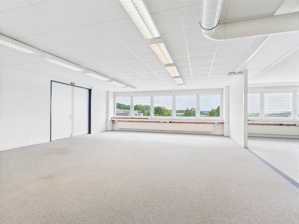 310m2 moderne Gewerbefläche im 2. OG in Murten 7