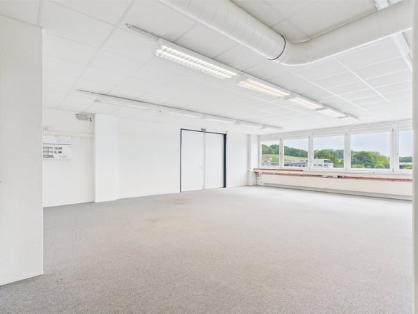 310m2 moderne Gewerbefläche im 2. OG in Murten 8