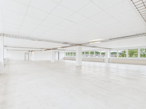 350m2 - Moderne und helle Gewerbefläche im 2. OG mit toller Aussicht 10