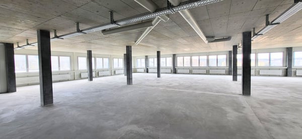750m² - Flexible Gewerbefläche an der A1 1