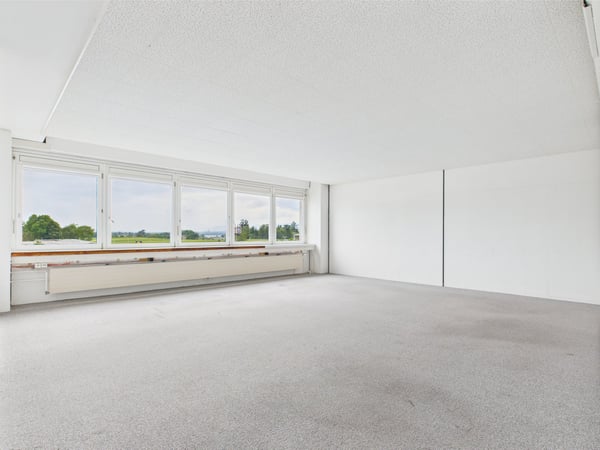 310m2 moderne Bürofläche im 2. OG in Murten 12