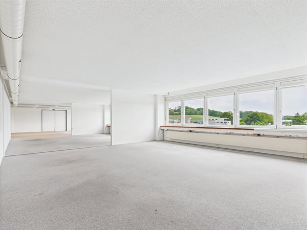 310m2 moderne Bürofläche im 2. OG in Murten 13