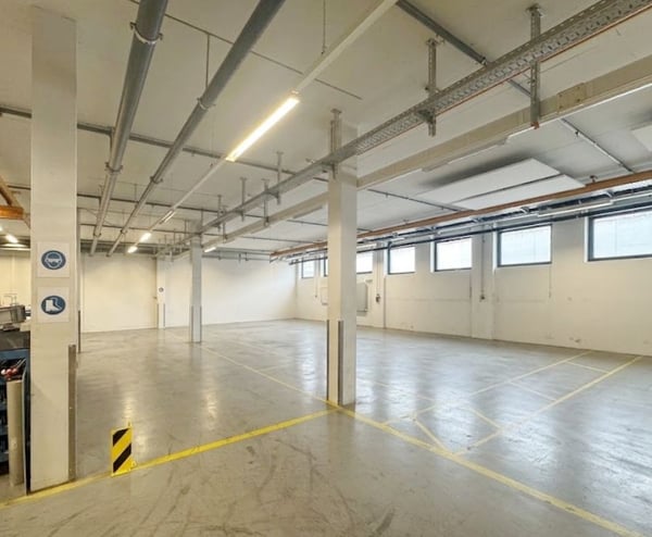 867m² - Gewerbe-, Produktions- oder Lagerfläche mit optimaler Anlieferung 3