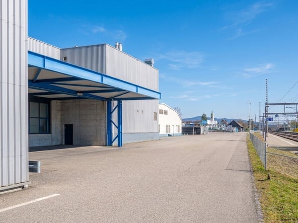 Lagerfläche im EG mit ebenerdigem Zugang - 102 m² 3